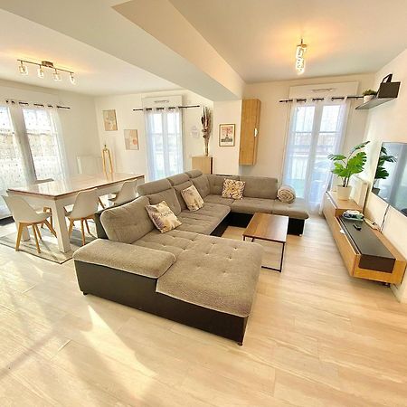 Apartamento Le Prestige Terrasse-Cocon Familial Cosy, Billard & Jacuzzi Avec Vue Sur Paris Le Blanc-Mesnil Exterior foto
